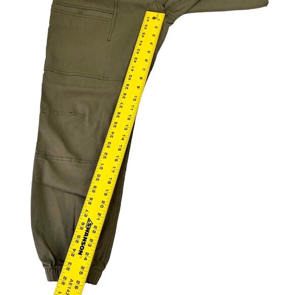 Mountain Hardwear Olive Wide Leg Pants - Picture 14 of 14